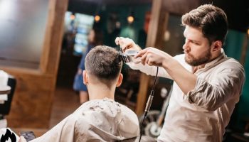 مزایا و معایب شغل آرایشگری